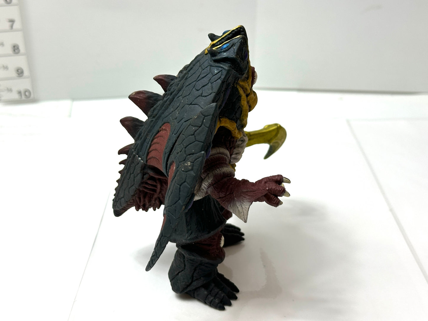 ウルトラ怪獣シリーズ ソフビ フィギュア 1998年版 カイザードビシ ウルトラマンガイア BANDAI 9/8
