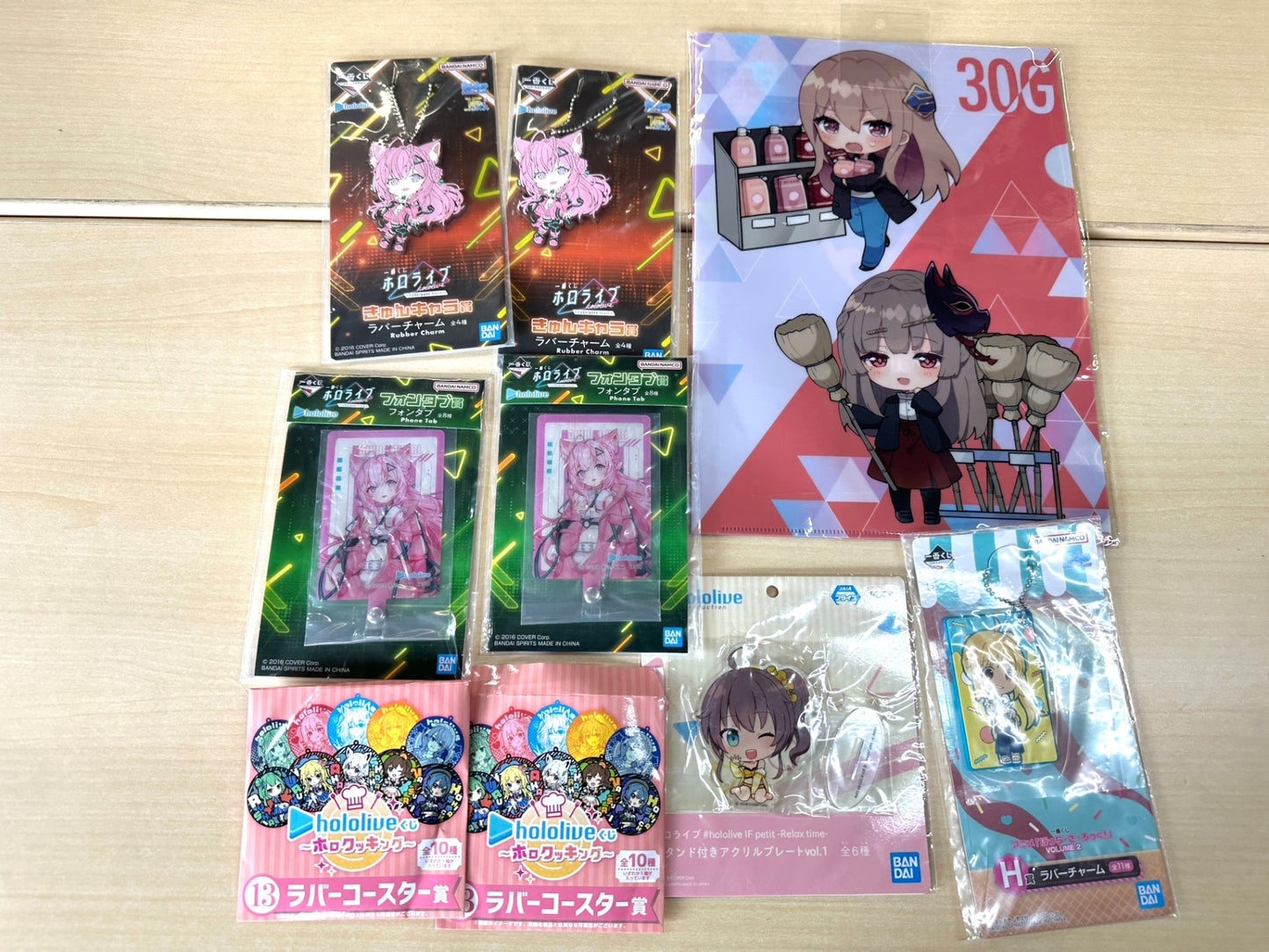 ほぼ未使用品 女の子 女子 アニメキャラ グッズまとめセット 一番くじ ホロライブ けいおん 魔法少女リリカルなのは Fate 他 8/21