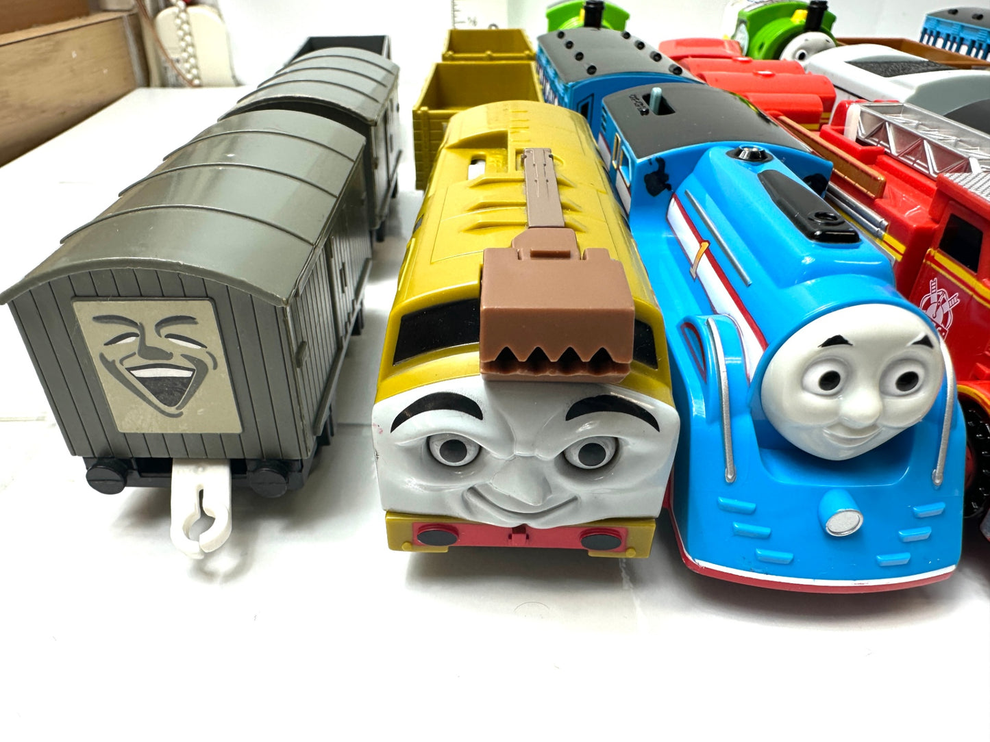 現状品 プラレール他 トーマス車両まとめセット TS-19消防車フリン/TS-20流線形トーマス/スペンサーTS-10/ヒロTS07/ディーゼルTS09 他 9/22