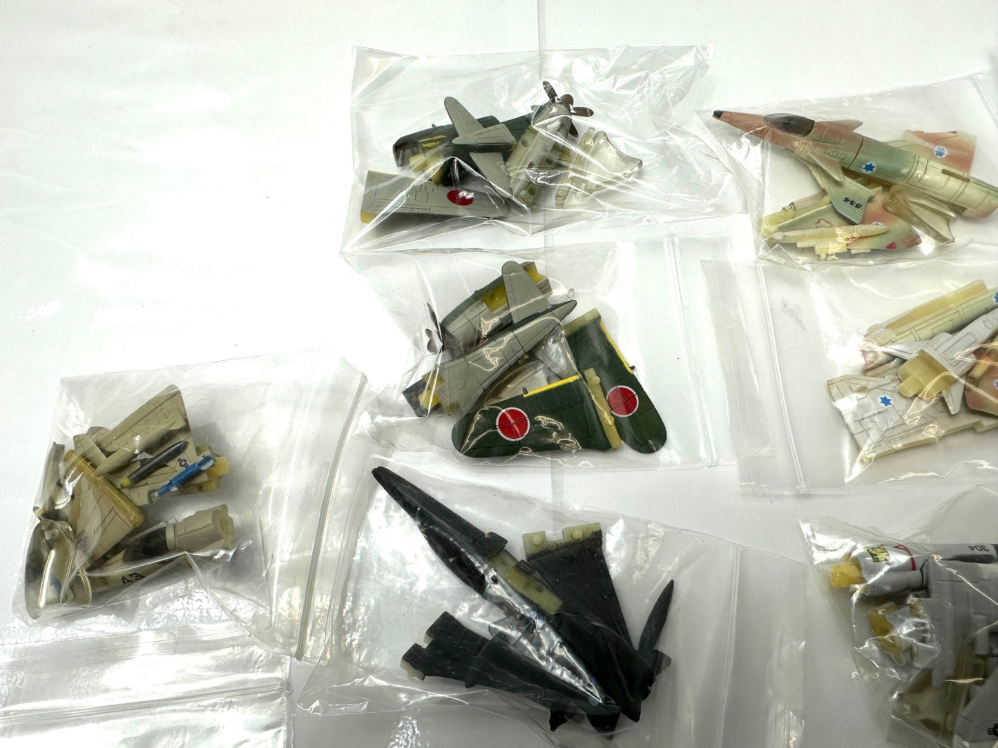 現状品 Furuta チョコエッグ 戦闘機シリーズ 15個セット 解説書無し ホーク100 コブラ ミラージュ F1 他 フィギュア 8/28