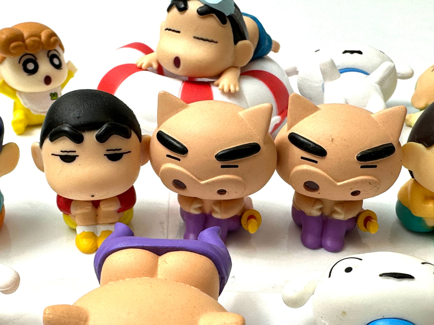 未開封含む現状品 クレヨンしんちゃん フィギュア まとめセット まちぼうけ カプキャラ おやすみ隊 野原みさえ 園長先生 ひろし 他 9/18
