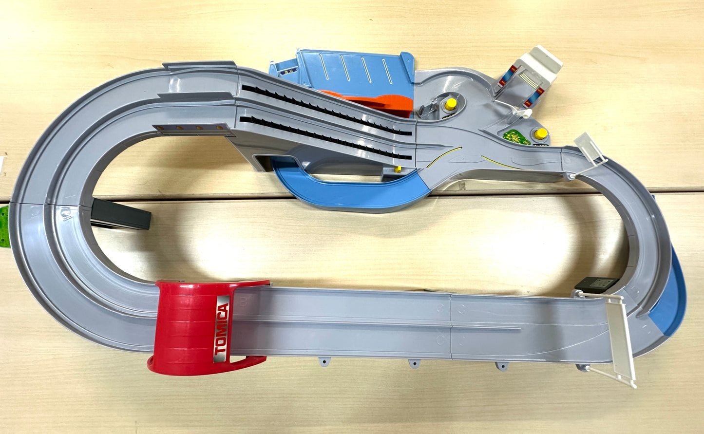 現状品トミカ 高速道路 にぎやかドライブ TOMY 9/30