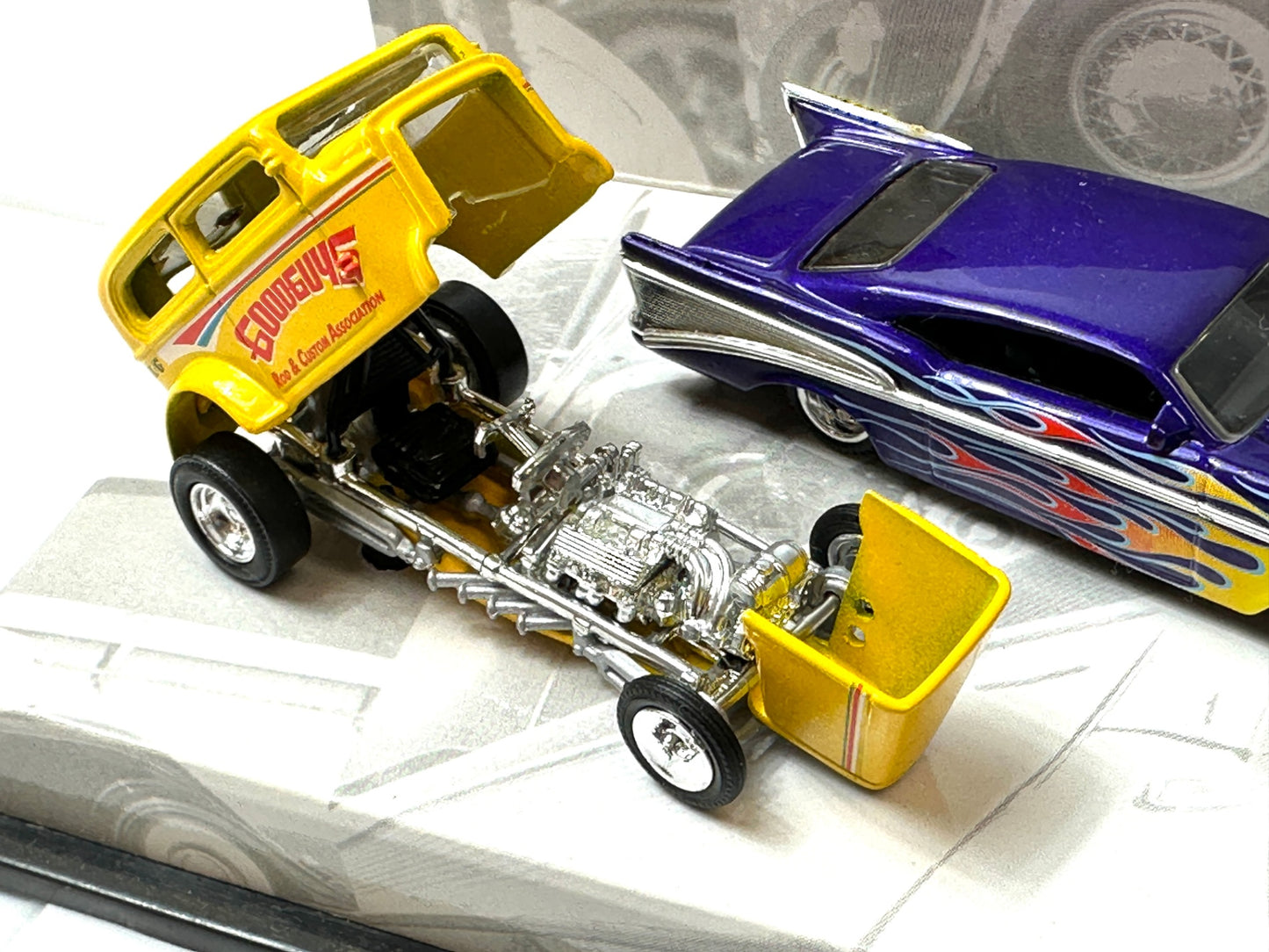ホットウィール 1/64 GOOD GUYS ’57 CHEVY '32 FORD Hot Wheels 100% ミニカー 10/3