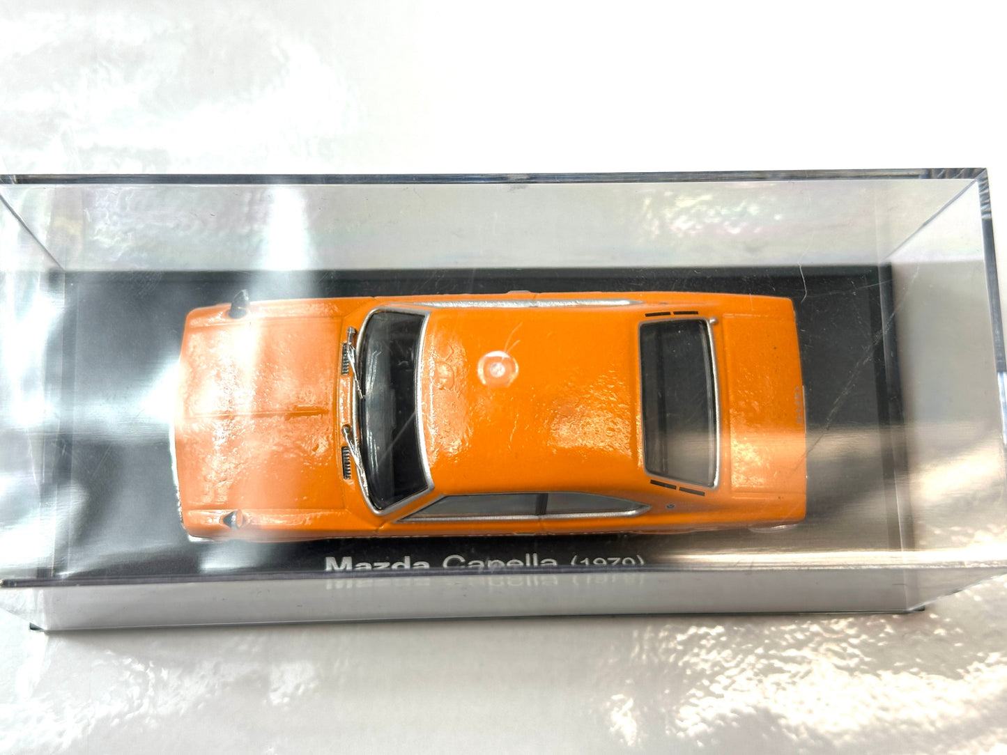 国産名車コレクション1/43 マツダ カペラ 1970 ミニカー 12/8
