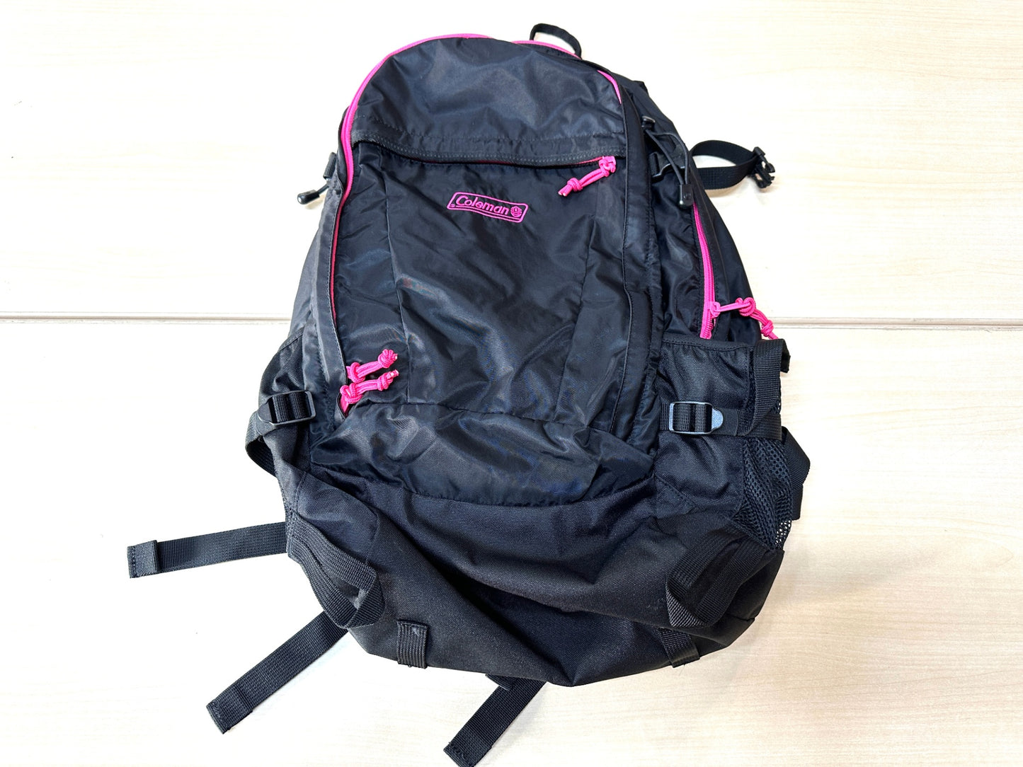 Coleman コールマン ウォーカー33 リュック バックパック 黒×ピンク 9/16
