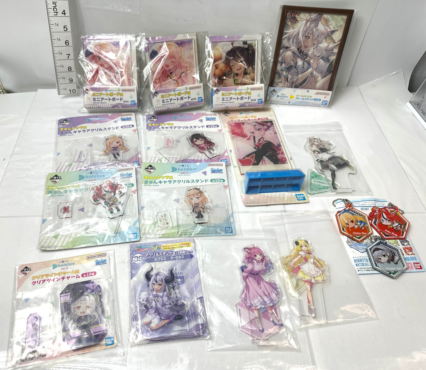 一番くじ hololive ホロライブ グッズ まとめセット ミニアートボード アクリルスタンド クリアツインチャーム フレームスタンド 9/5