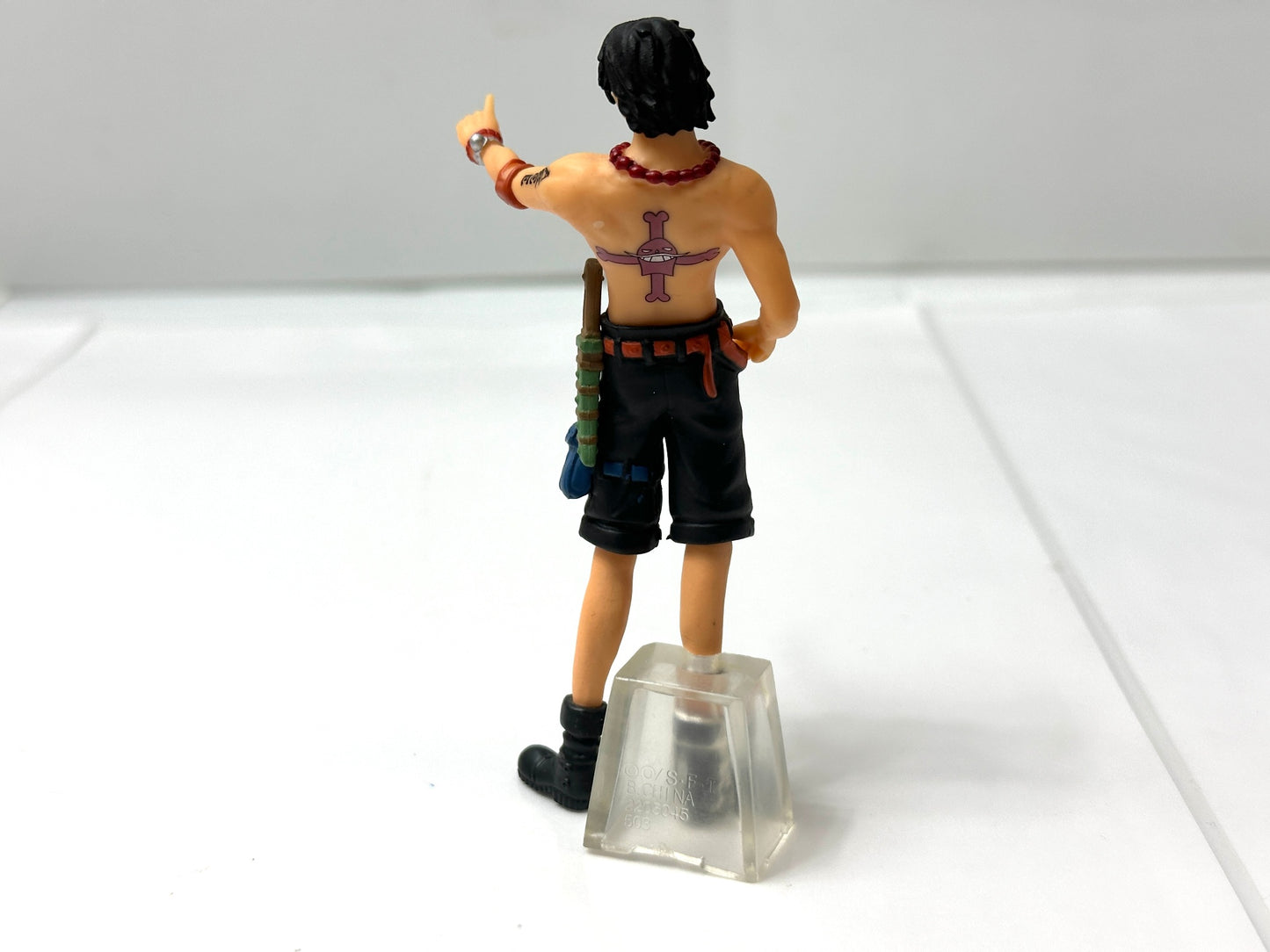 現状品 ワンピース 超造形魂 フィギュア 6体セット ルフィ エース スモーカー ロー ゾロ シャンクス BANDAI 9/18