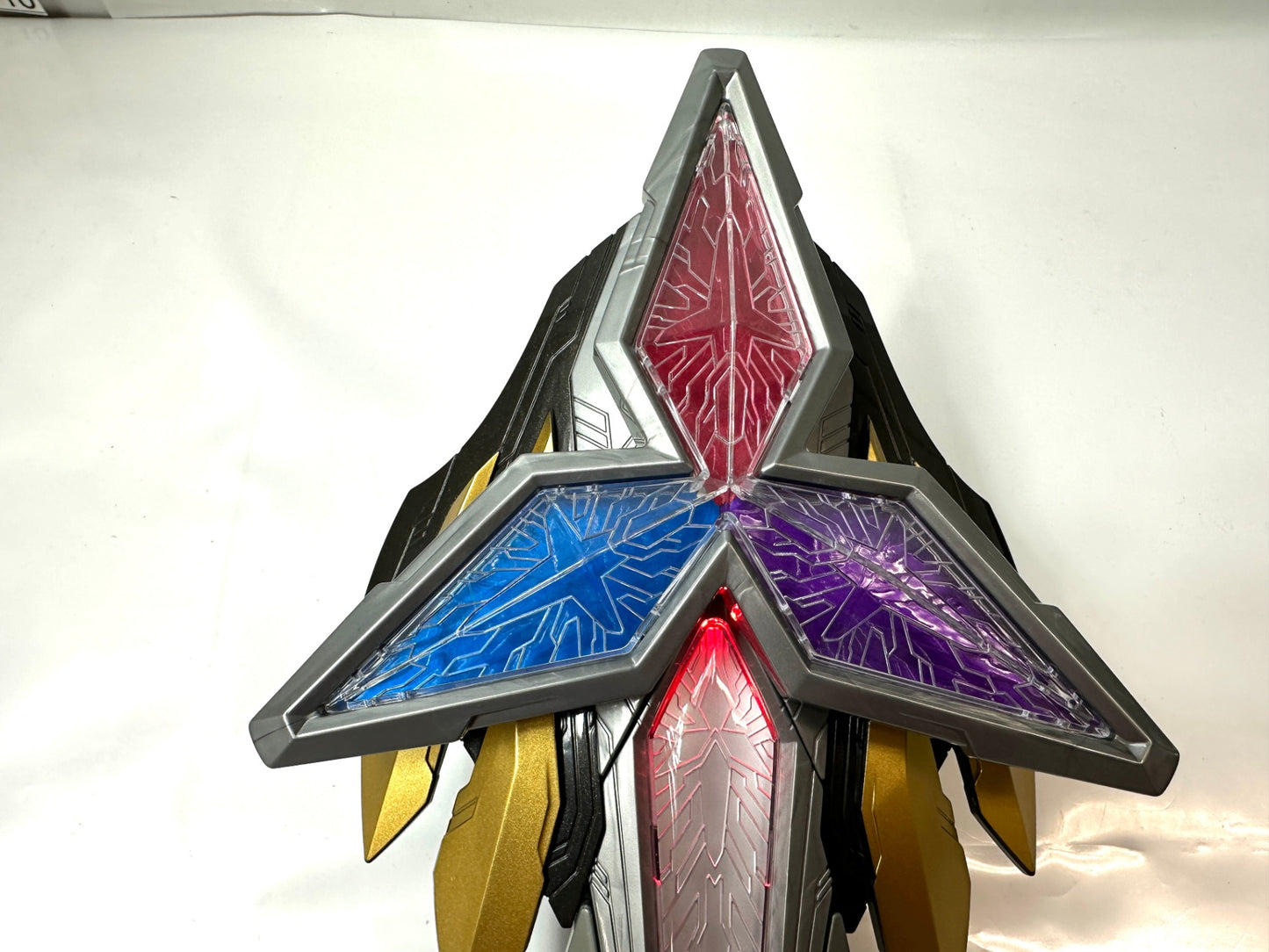 BANDAI ウルトラマントリガー DXグリッターブレード 簡易動作確認済み 4/27