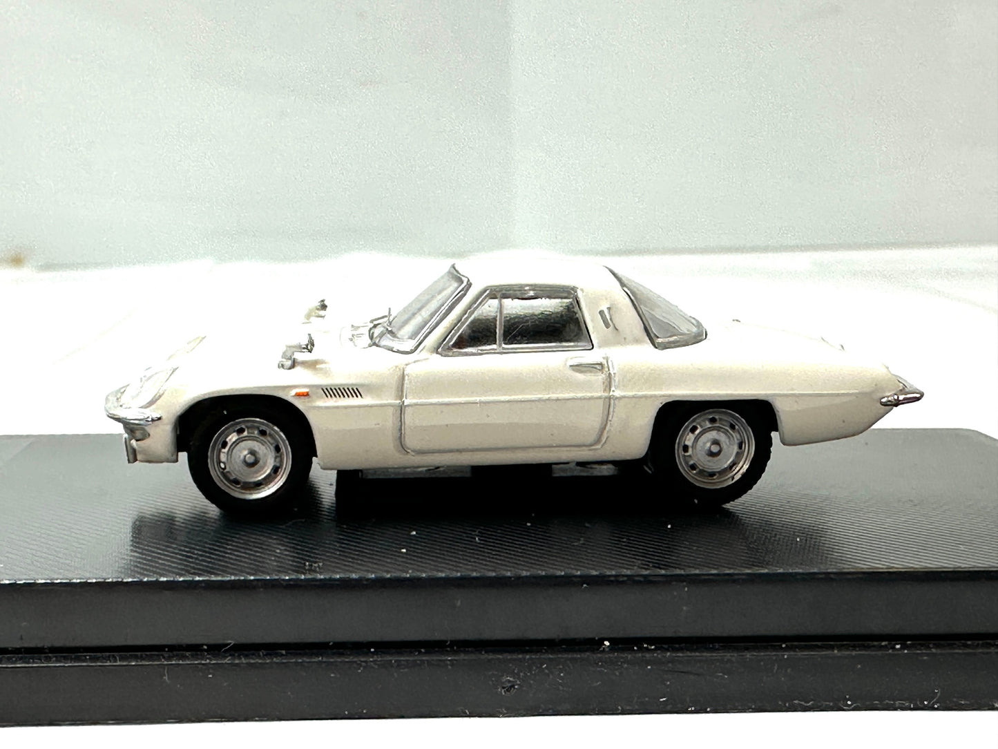 デアゴスティーニ マツダ コスモスポーツ L10B 1968 ミニカー 10/3