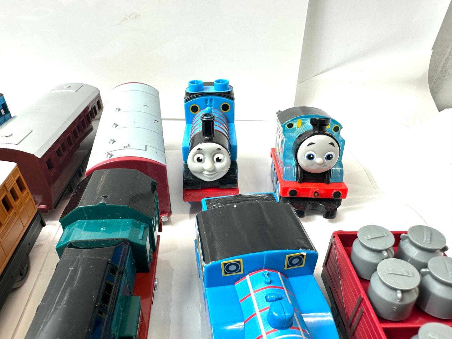 現状品 プラレール他 トーマス車両まとめセット TS-19消防車フリン/TS-20流線形トーマス/スペンサーTS-10/ヒロTS07/ディーゼルTS09 他 9/22