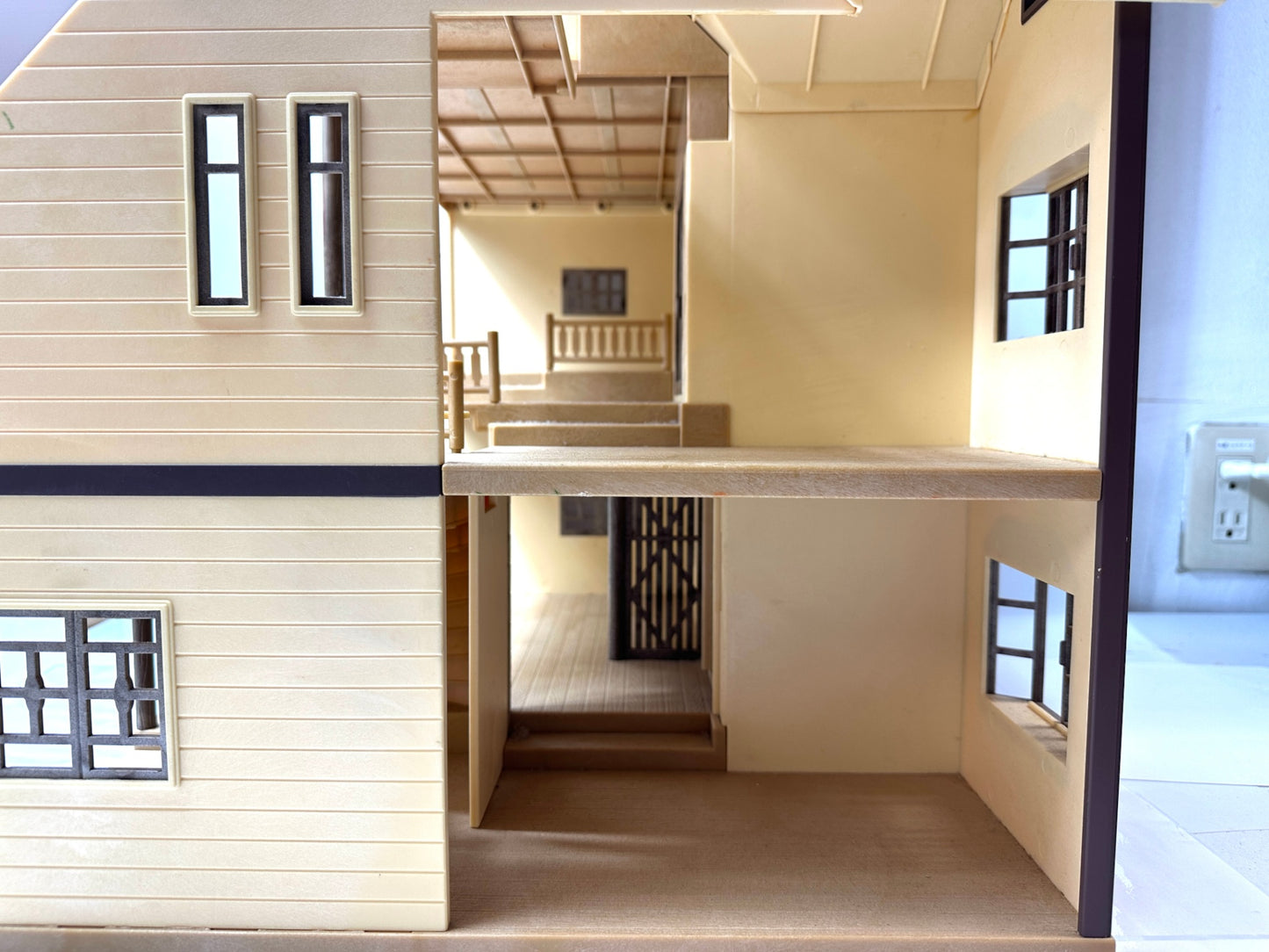 現状品 ジャンク扱い エポック社 シルバニアファミリー オークウッドマナーハウス 人形 小物 まとめセット 10/16