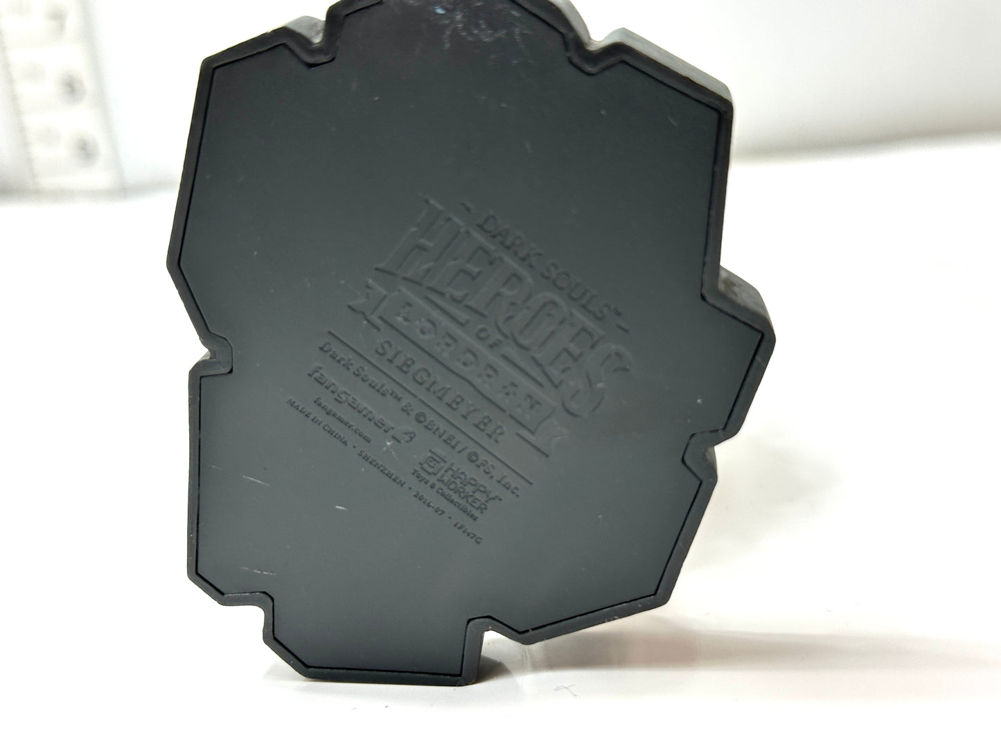 現状品 DARK SOULS ダークソウル カタリナのジークマイヤー フィギュア Fangamer Happy Worker 2/11