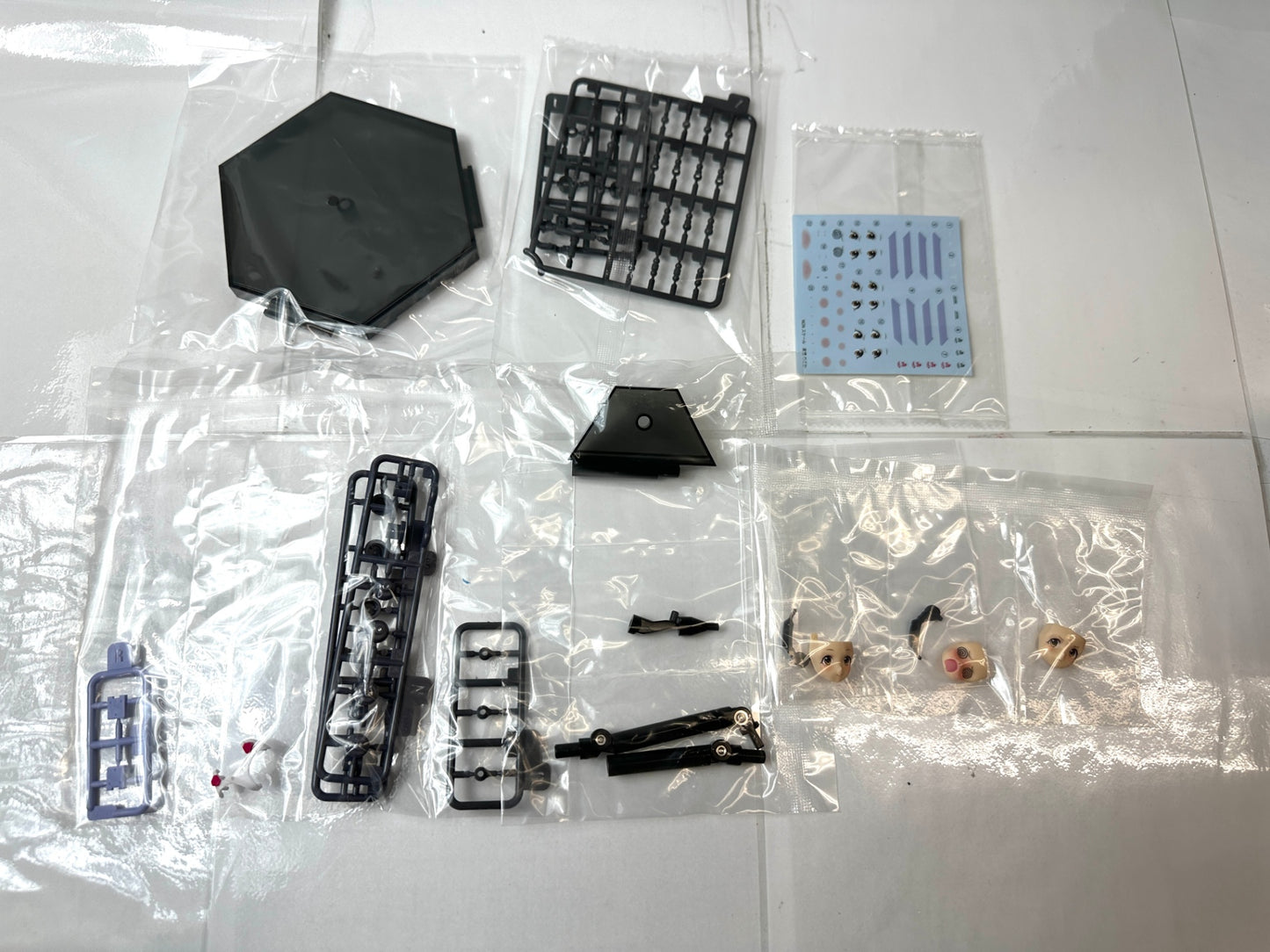 現状品・未組立品 コトブキヤ メガミデバイス アリス・ギア・アイギス Expansion 高幡のどか 10/31