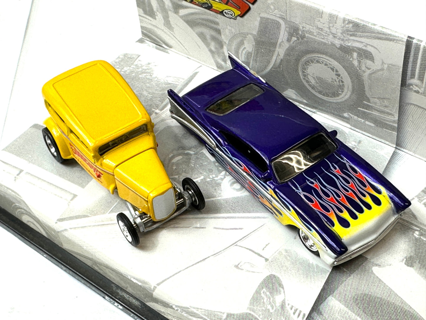 ホットウィール 1/64 GOOD GUYS ’57 CHEVY '32 FORD Hot Wheels 100% ミニカー 10/3