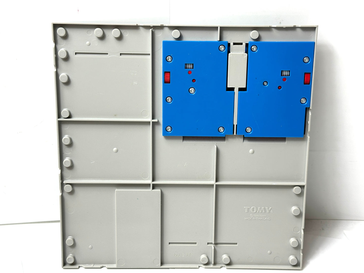 現状品 トミカタウン 立体パーキング タイムス&小型特殊車両 待機ベース タカラトミー 8/26