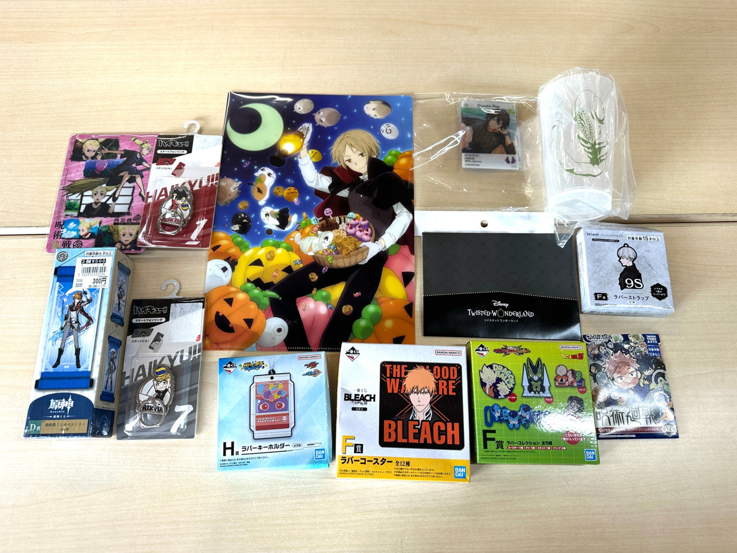 新品・中古混在 男子 男 アニメキャラ グッズまとめセット 一番くじ 呪術廻戦 ツイステ コナン ハイキュー ドラゴンボール 他 A 8/21