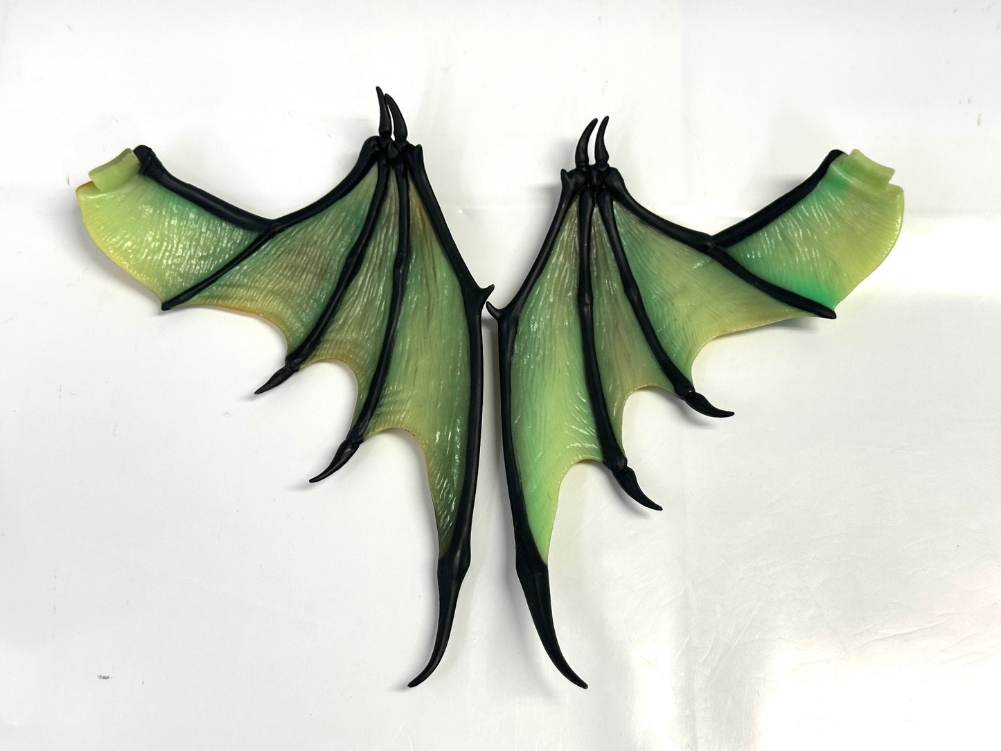 フューチャーモデルズ ART STORM ウイングドデビルマン アクションフィギュア 蓄光仕様 韮沢靖 6/10