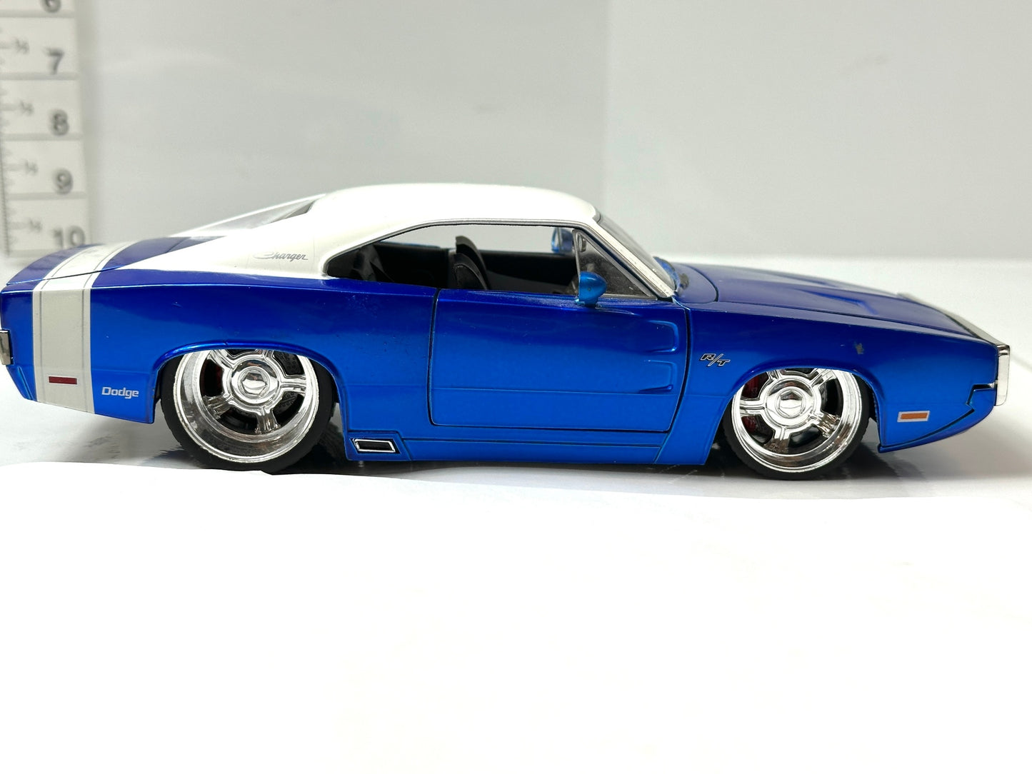 ジャダトイズ 1/24 1970 ダッジ・チャージャー ミニカー ダイキャストモデル アメ車 DODGE CHARGER 8/7