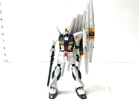 現状品 HG 1/144 νガンダム ニューガンダム ガンプラ 機動戦士ガンダム プラモデル バンダイ 11/12
