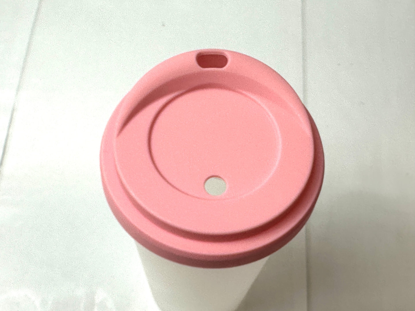 現状品 IZ*ONE アイズワン ファンクラブキット BOX タンブラーのみ 10/16