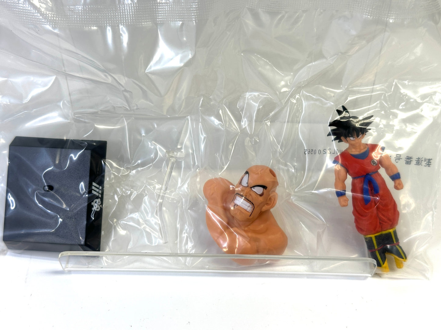 内装未開封品 一番くじ ドラゴンボール EX 天下分け目の超決戦!! F賞 DRAGON ARCHIVES ナッパと孫悟空 フィギュア BANDAI 8/10