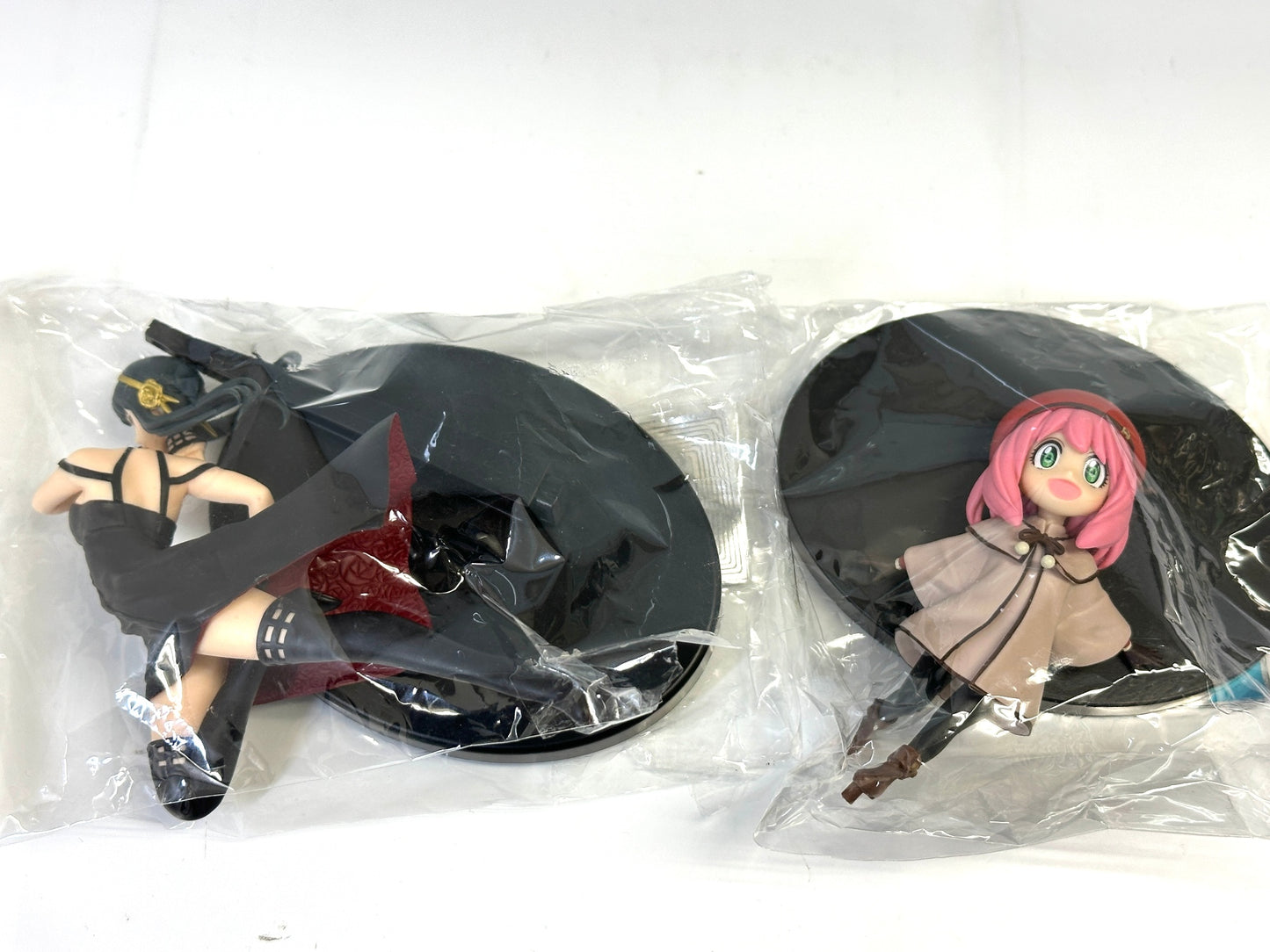 現状品 SPY×FAMILY フィギュア まとめセット アーニャ多め ヨル・フォージャー ロイド・フォージャー ⼩物入れ付きフィギュア Qposket  プチエット アーニャ&ボンドアーニャ&ボンド 5/9