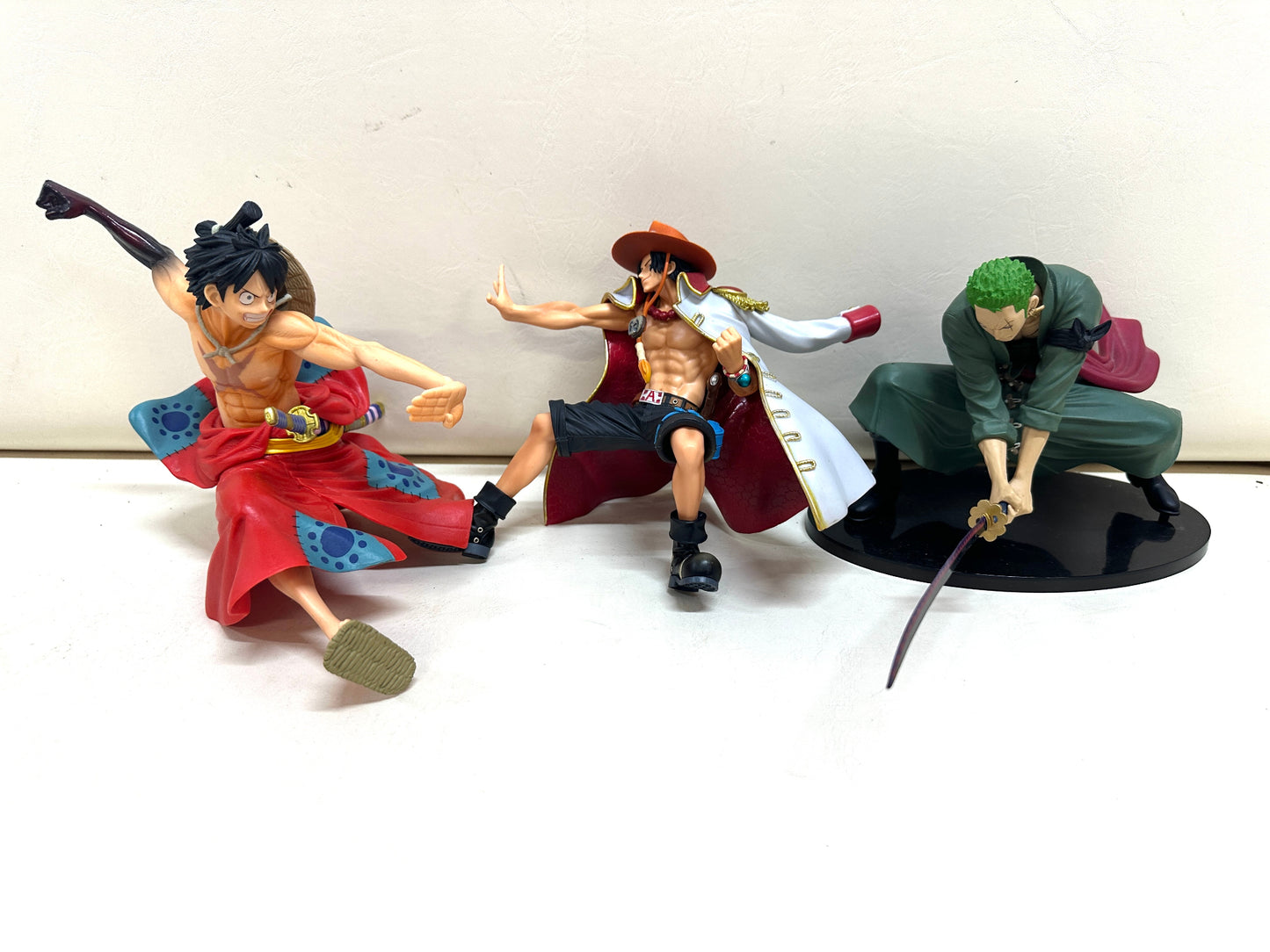 ジャンク ONE PIECE ワンピース フィギュア 大量まとめセット エース 光月おでん ハンコック シャンクス トラファルガー 他 5/7