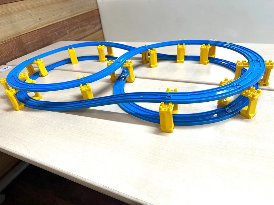 すぐ遊べる！現状品 タカラトミー プラレール レールレイアウト 8の字レールセット 2段タワー TAKARA TOMY 4/6