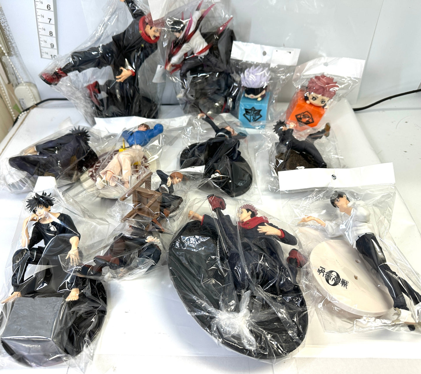 現状品 呪術廻戦 フィギュア ひっかけフィギュア ぬーどるストッパー まとめセット 虎杖悠仁 伏黒恵他 五条悟 釘崎野薔薇 5/9