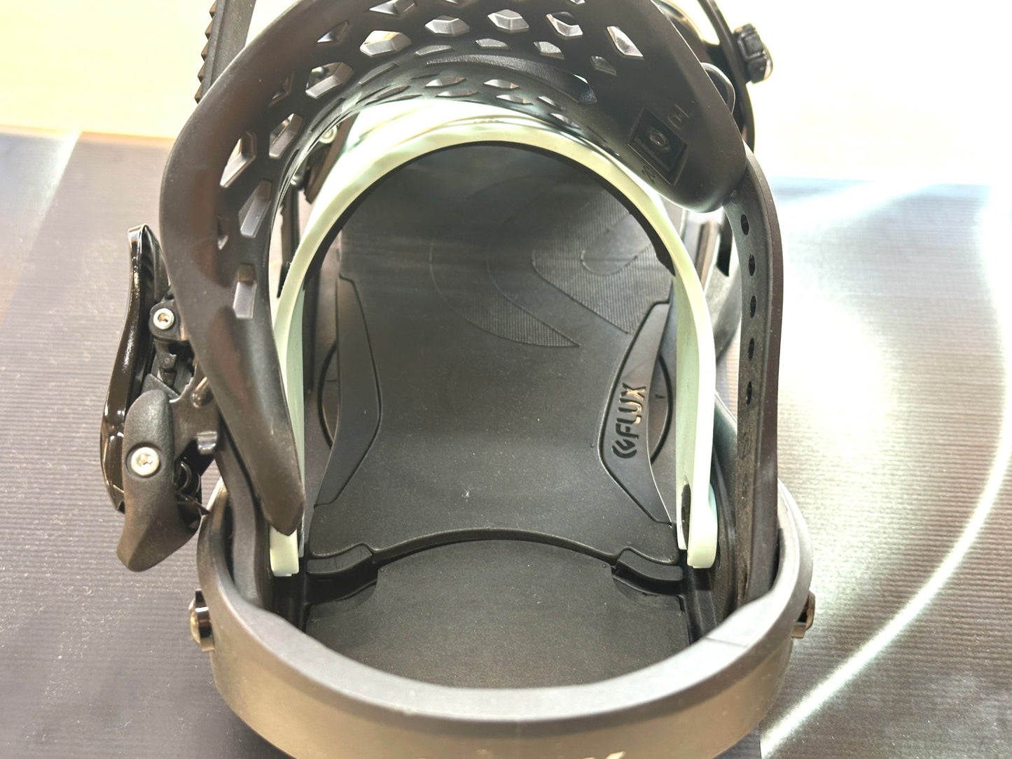 現状品 スノーボード RIDE AGENDA 149cm 21-22モデル ビンディング FLUX PR MLザイズ 2/20