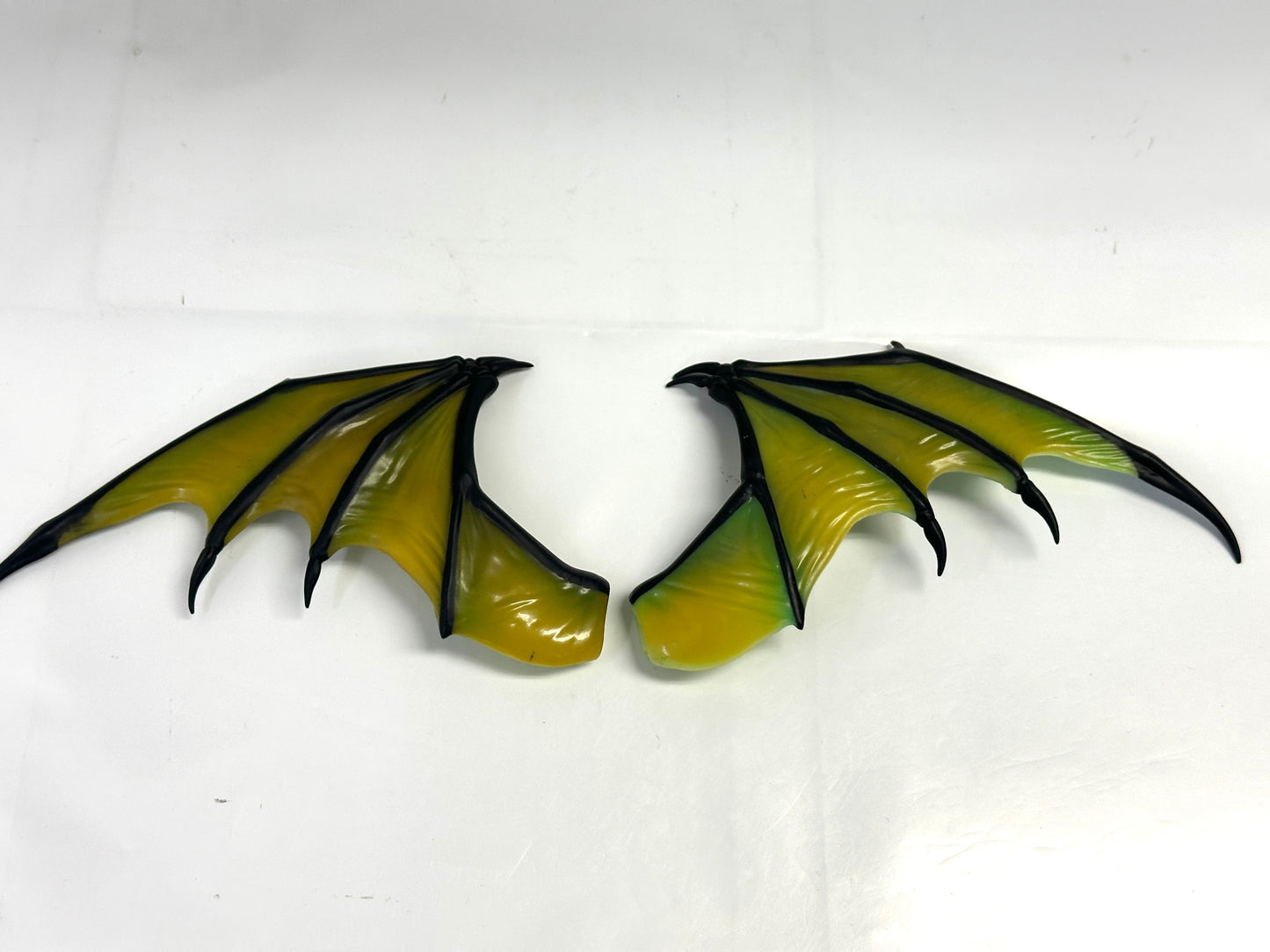 フューチャーモデルズ ART STORM ウイングドデビルマン アクションフィギュア 蓄光仕様 韮沢靖 6/10