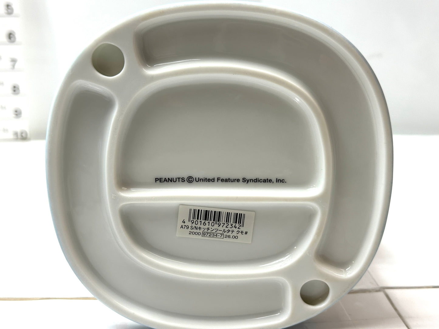 開封済み未使用品 サンリオ スヌーピー キッチンツールタテ ピーナッツ 陶器製 12/23