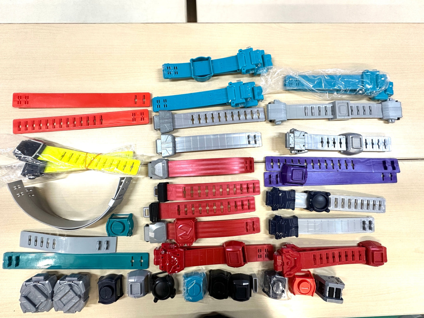 現状品 仮面ライダー 変身ベルト ベルト帯 大量まとめセット 鎧武ドライバー デザイアドライバー ウイザードドライバー 他 2/2