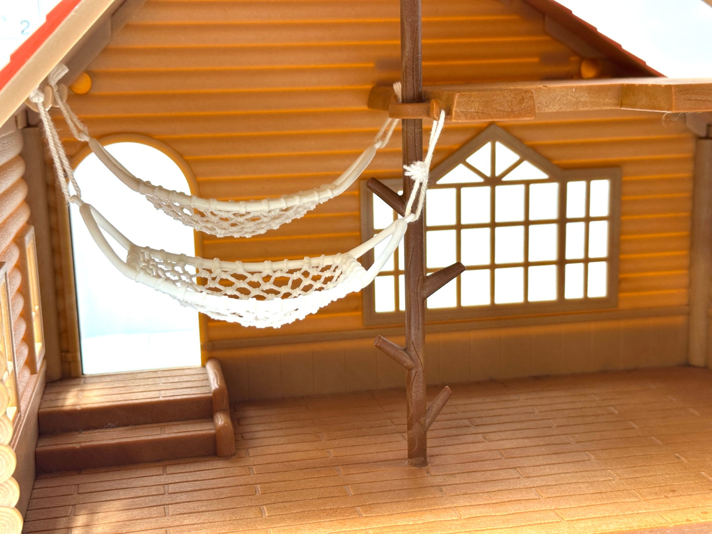 現状品 ジャンク扱い エポック社 シルバニアファミリー  おとまりファミリーコテージ 10/16