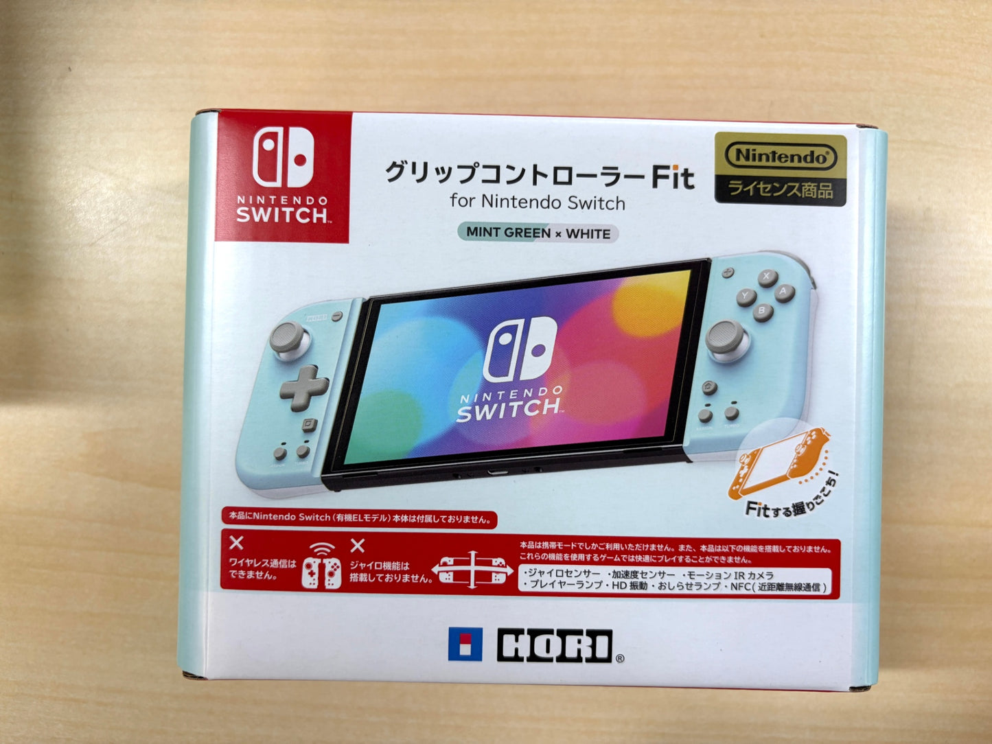 【任天堂ライセンス商品】グリップコントローラー Fit for Nintendo Switch　MINT GREEN×WHITE【Nintendo Switch対応】