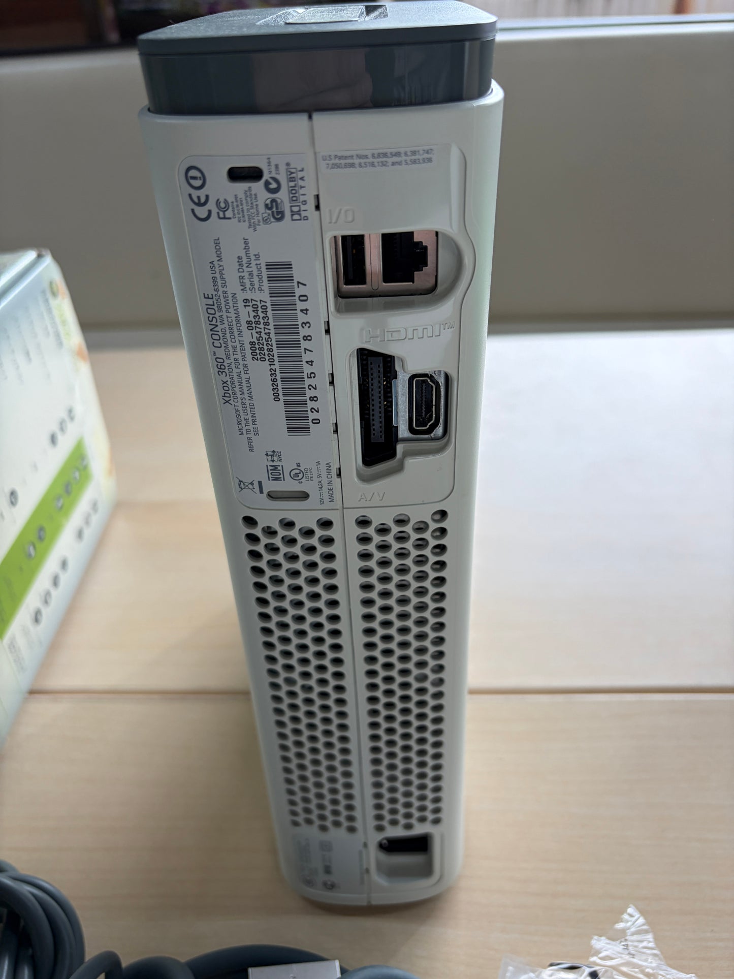 Xbox 360 (60GB:HDMI端子搭載) 【メーカー生産終了】
