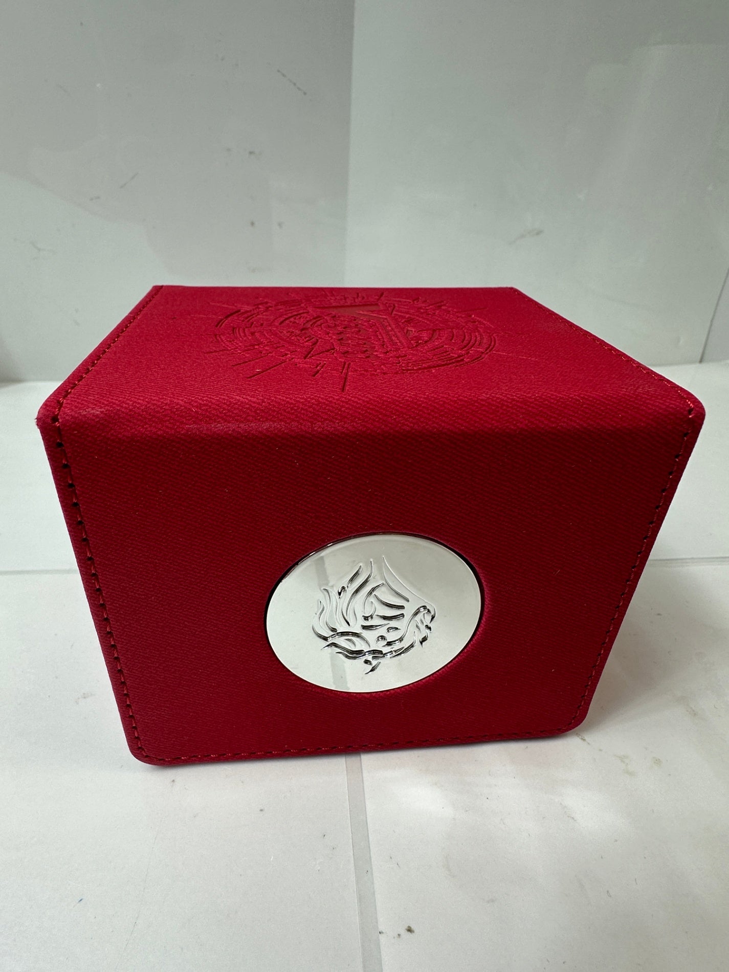 【店舗買取品】　外箱傷み有り　GameGenic カードデッキボックス – デッキボックス:カードファイト ヴァンガード ネイションズボールト ドラゴンエンパイア (50枚) – 丈夫で頑丈なカード収納 – カードファイト!! ヴァンガード対応