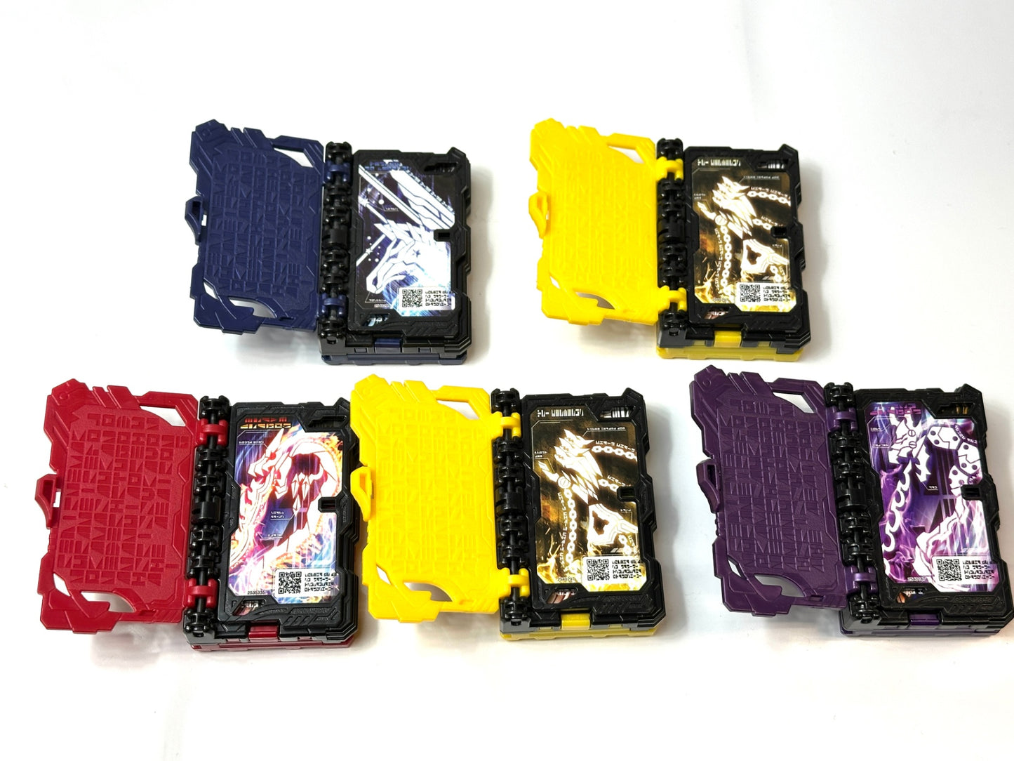現状品 仮面ライダーセイバー ワンダーライドブック 23個セット 3/25