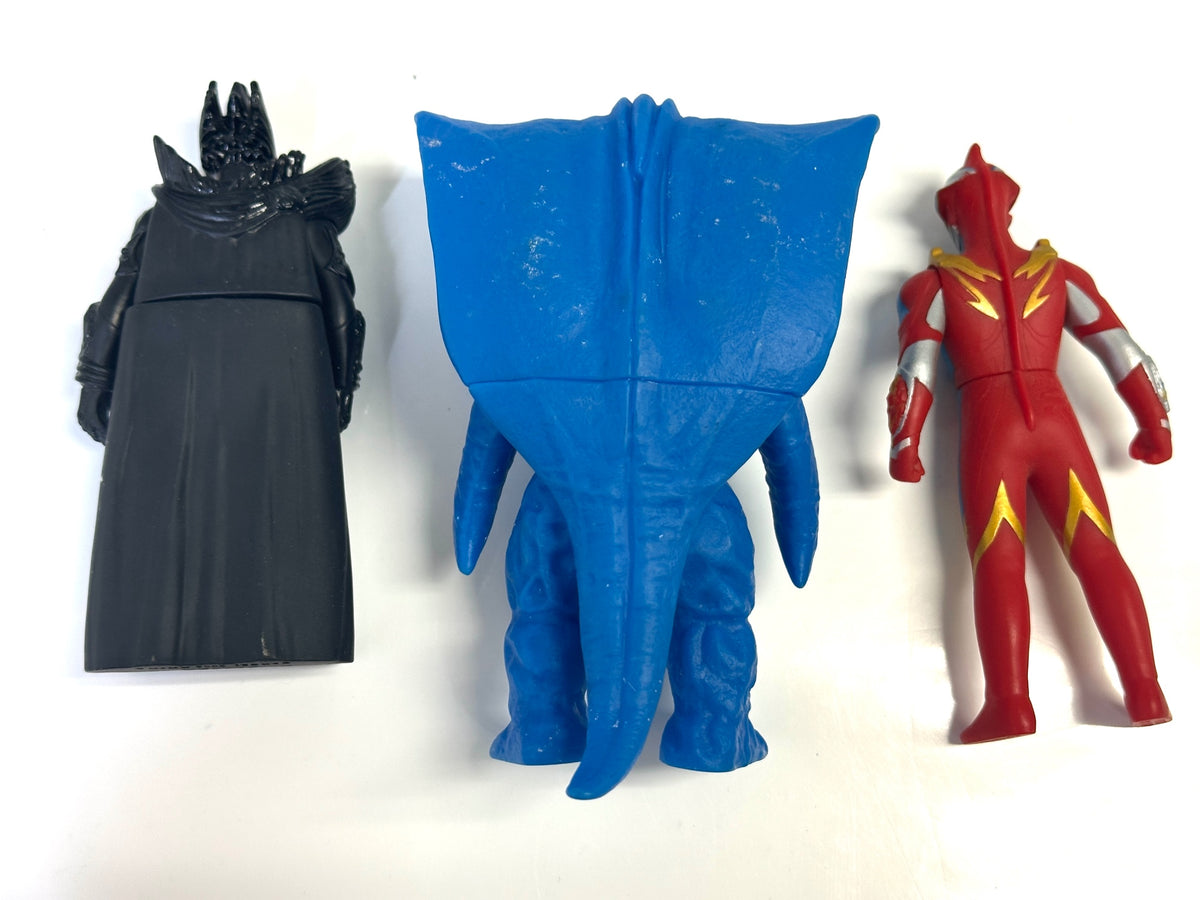 現状品 BANDAI ウルトラマン ウルトラ怪獣 ソフビフィギュア 18体セット レッドキング ブラックキング キングゴルドラス ウルトラセブン ネクサス ジュネッス オーブオリジン コスモス エクリプスモード 他 9/22