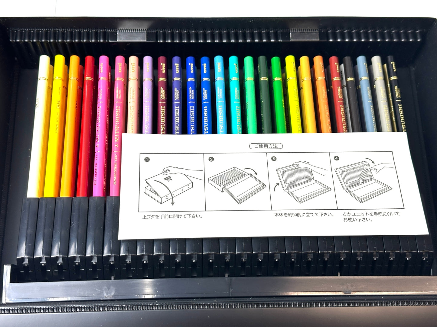 未使用品 uni CORORED PENCIL 100 三菱鉛筆 ユニカラー 色鉛筆 100色 10/21