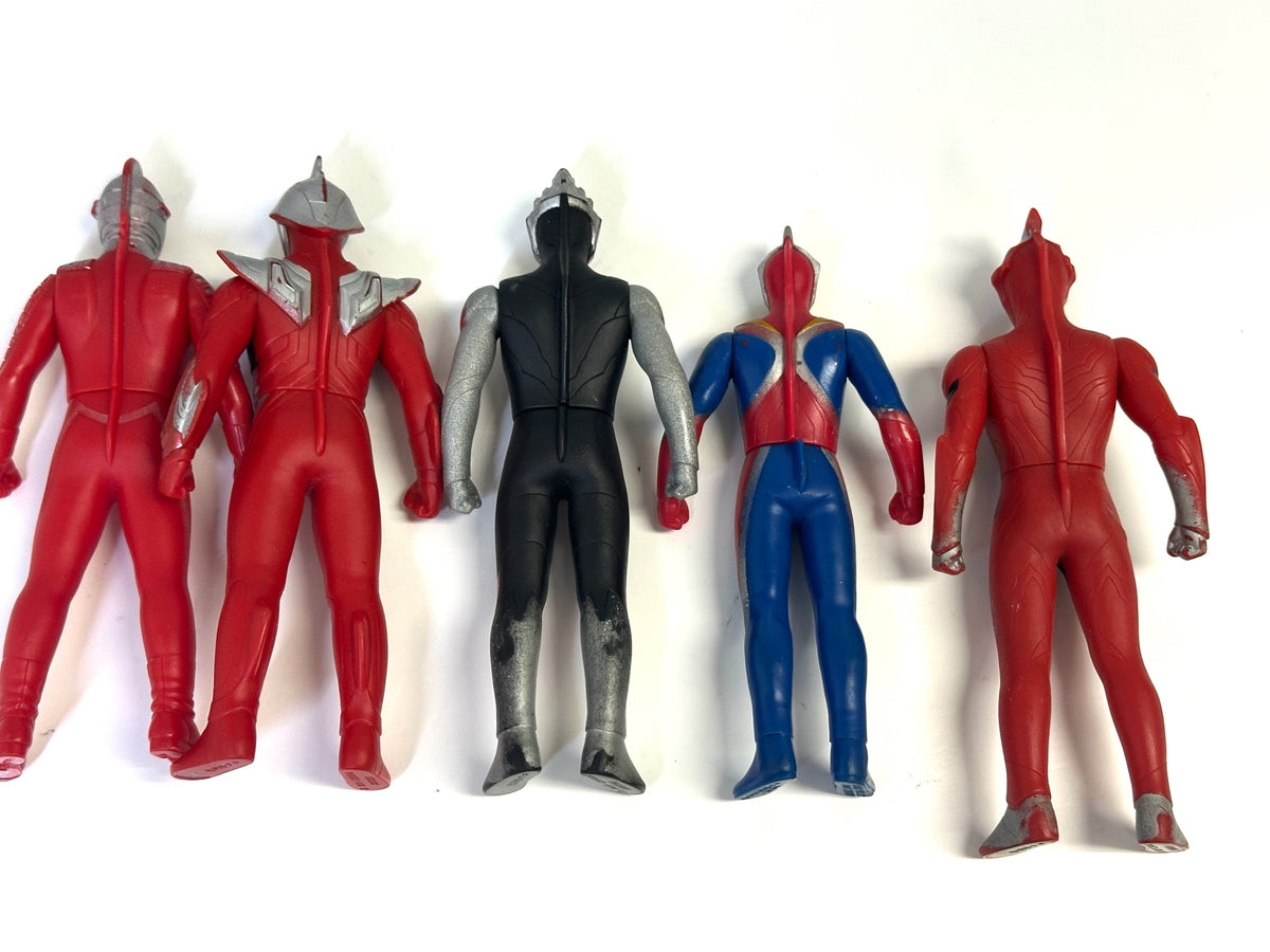 現状品 BANDAI ウルトラマン ウルトラ怪獣 ソフビフィギュア 18体セット レッドキング ブラックキング キングゴルドラス ウルトラセブン ネクサス ジュネッス オーブオリジン コスモス エクリプスモード 他 9/22