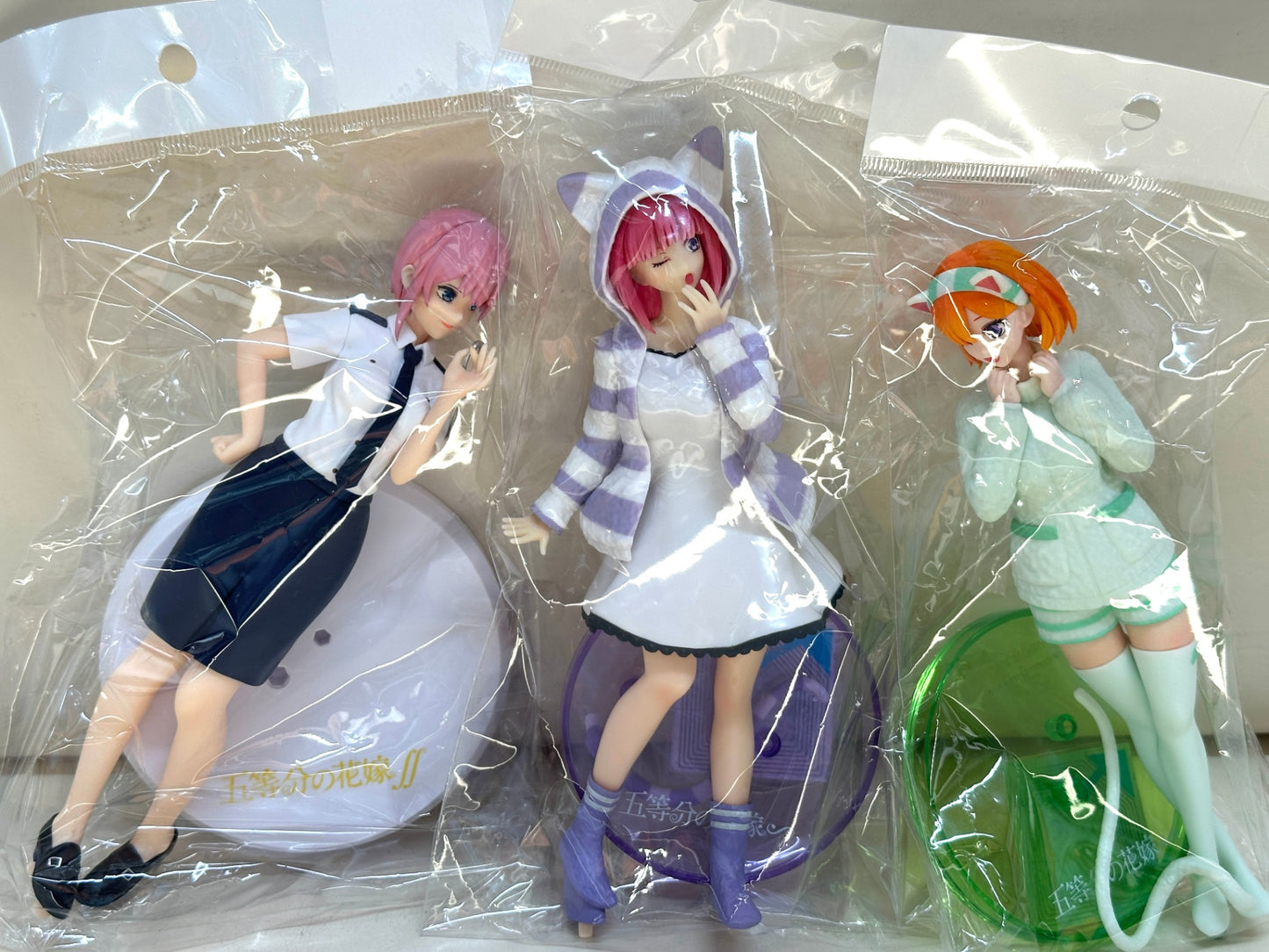 五等分の花嫁 フィギュア 35体 まとめセット 中野一花 二乃 三玖 四葉 五月 ウエディングドレス 白無垢 エプロン プチっとのりマスルームライト 4/3