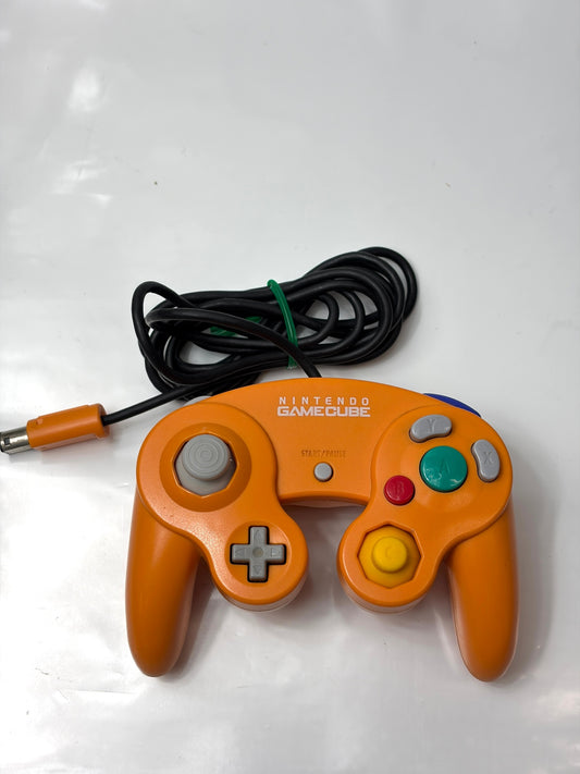 ニンテンドーゲームキューブ専用コントローラ オレンジ