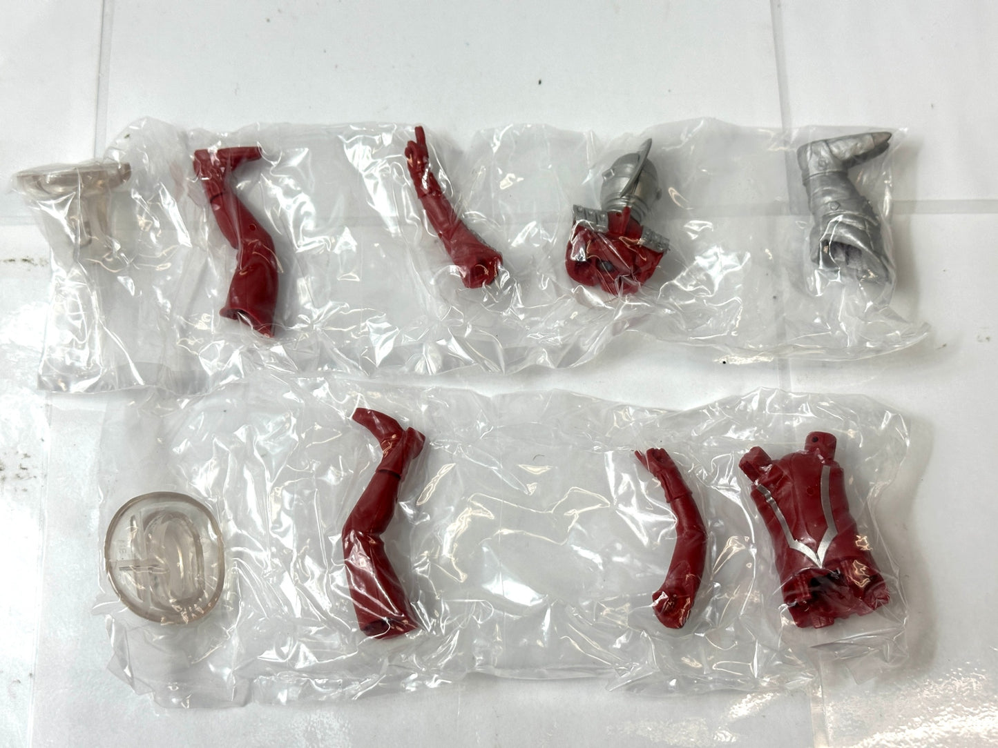 BANDAI アルティメットルミナス ウルトラマン17 ①ウルトラセブン+改造パンドン 右脚パーツ 10/23