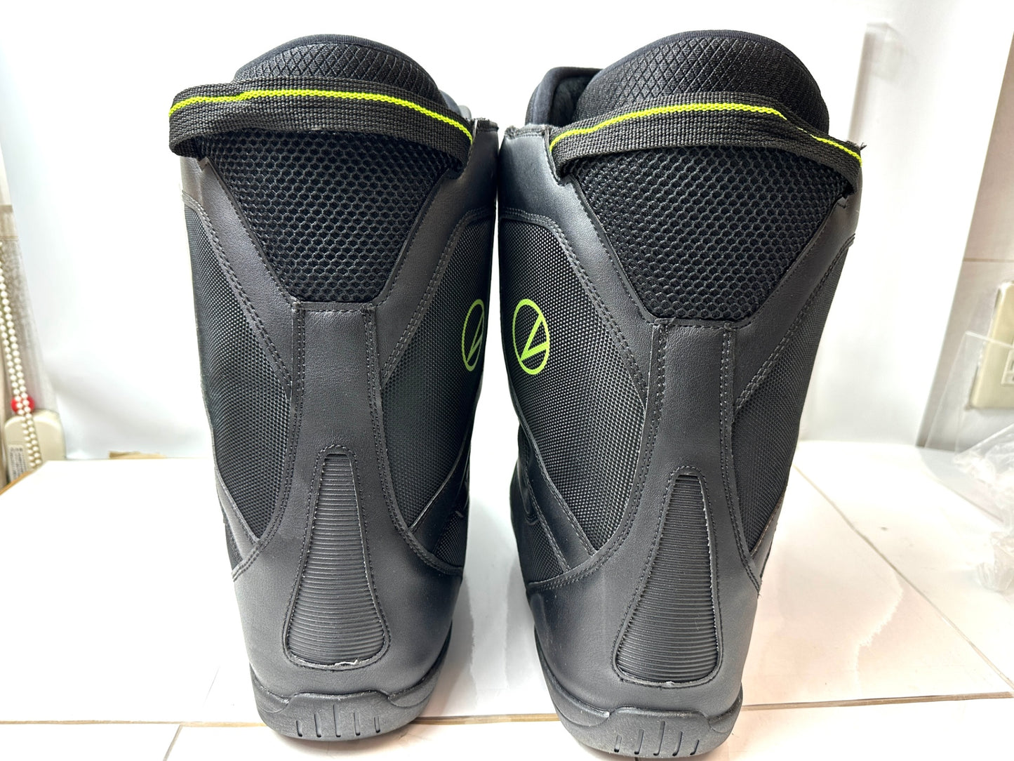 現状品 ラスターツ LASTARTS LS814 BOA 150cm メンズ スノーボード ブーツ 27.5-28.0cm 12/23