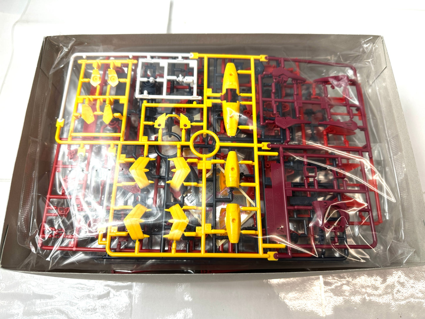 未組立・現状品 バンダイ HG 1/100 VF-19改 ファイヤーバルキリー サウンドブースター装備 プラモデル マクロス7 10/31