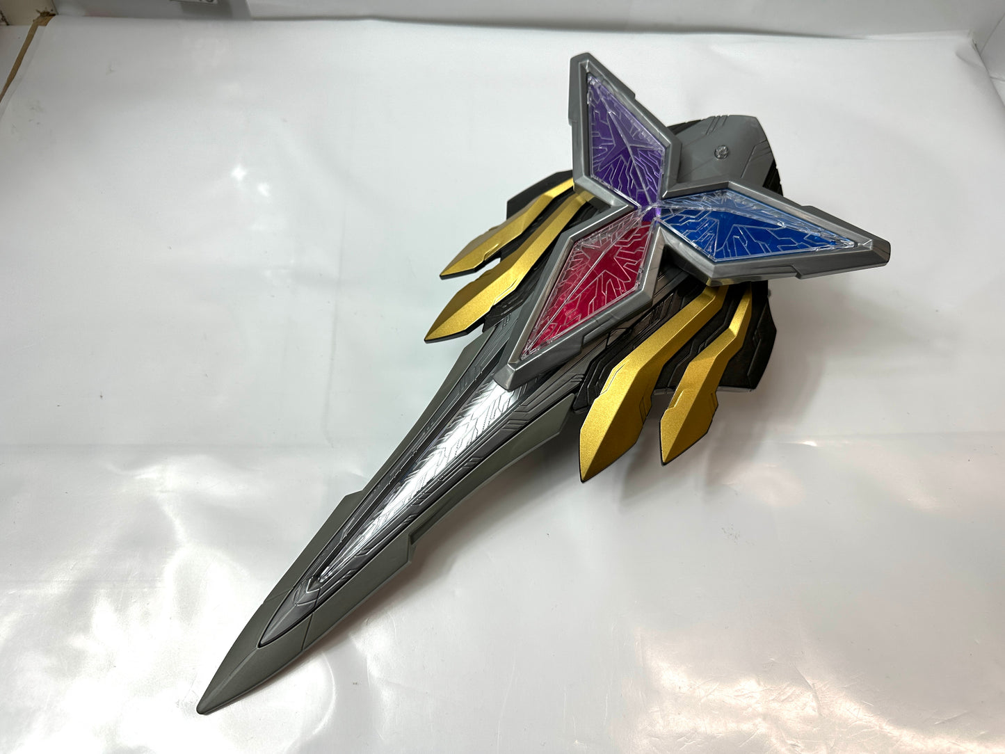 BANDAI ウルトラマントリガー DXグリッターブレード 簡易動作確認済み 4/27