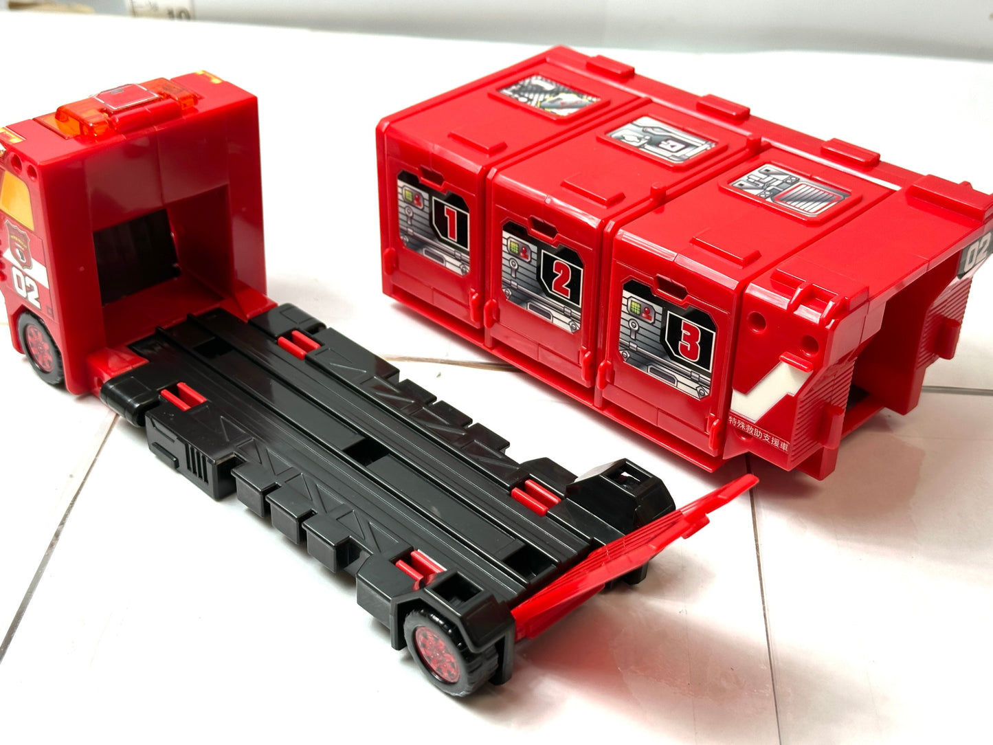 現状品 タカラトミートミカ ハイパーレスキュー2号 特殊救助支援車 12/26