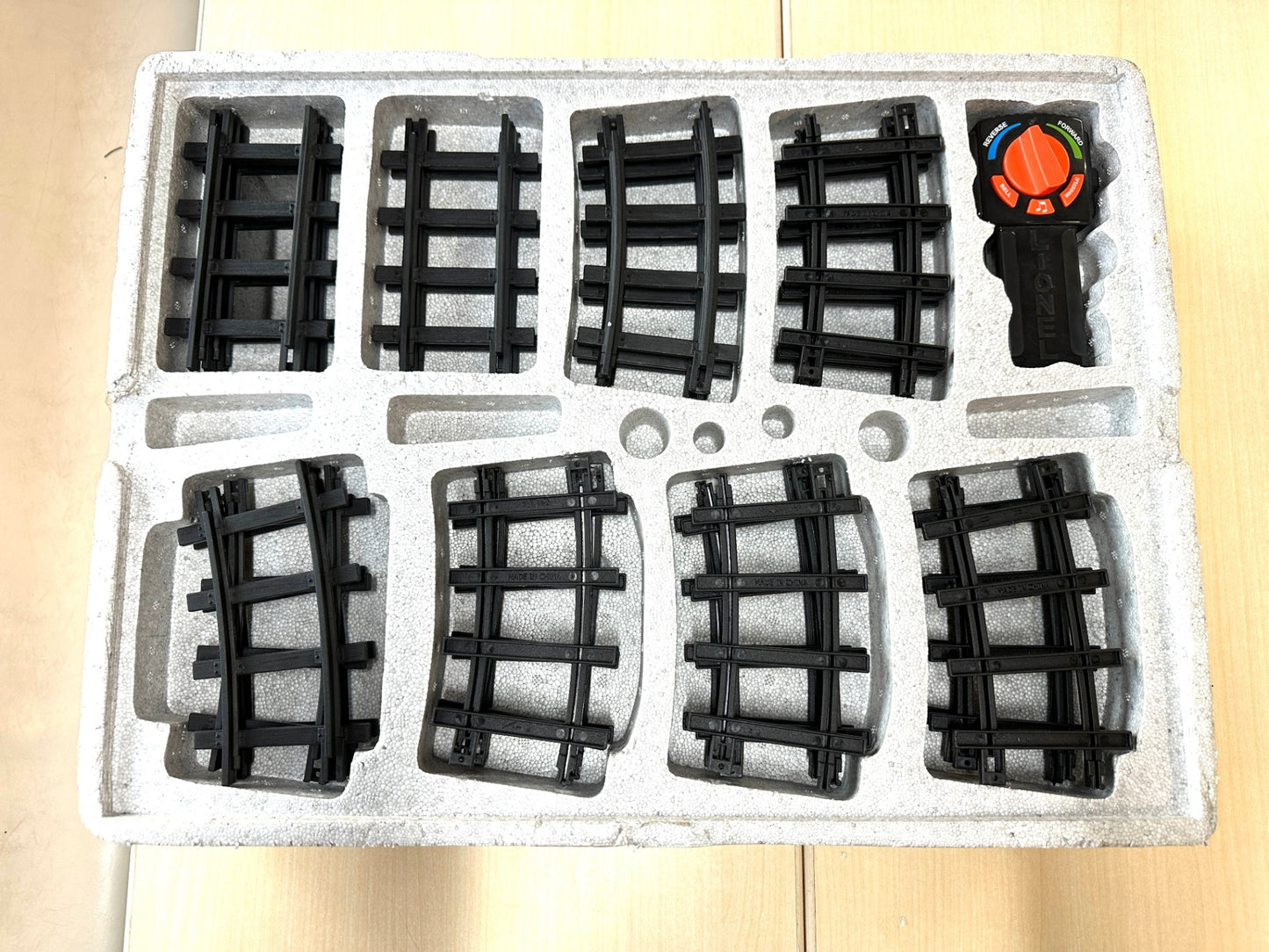 ジャンク 動作未確認 パーツ欠品あり ライオネル ポーラー・エクスプレス すぐに遊べる列車セット 10/31