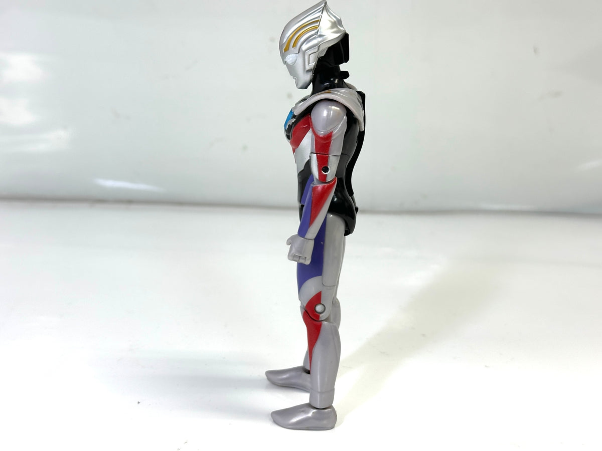 現状品 ウルトラアクションフィギュア ウルトラマンオーブ スペシウムゼペリオン 9/28